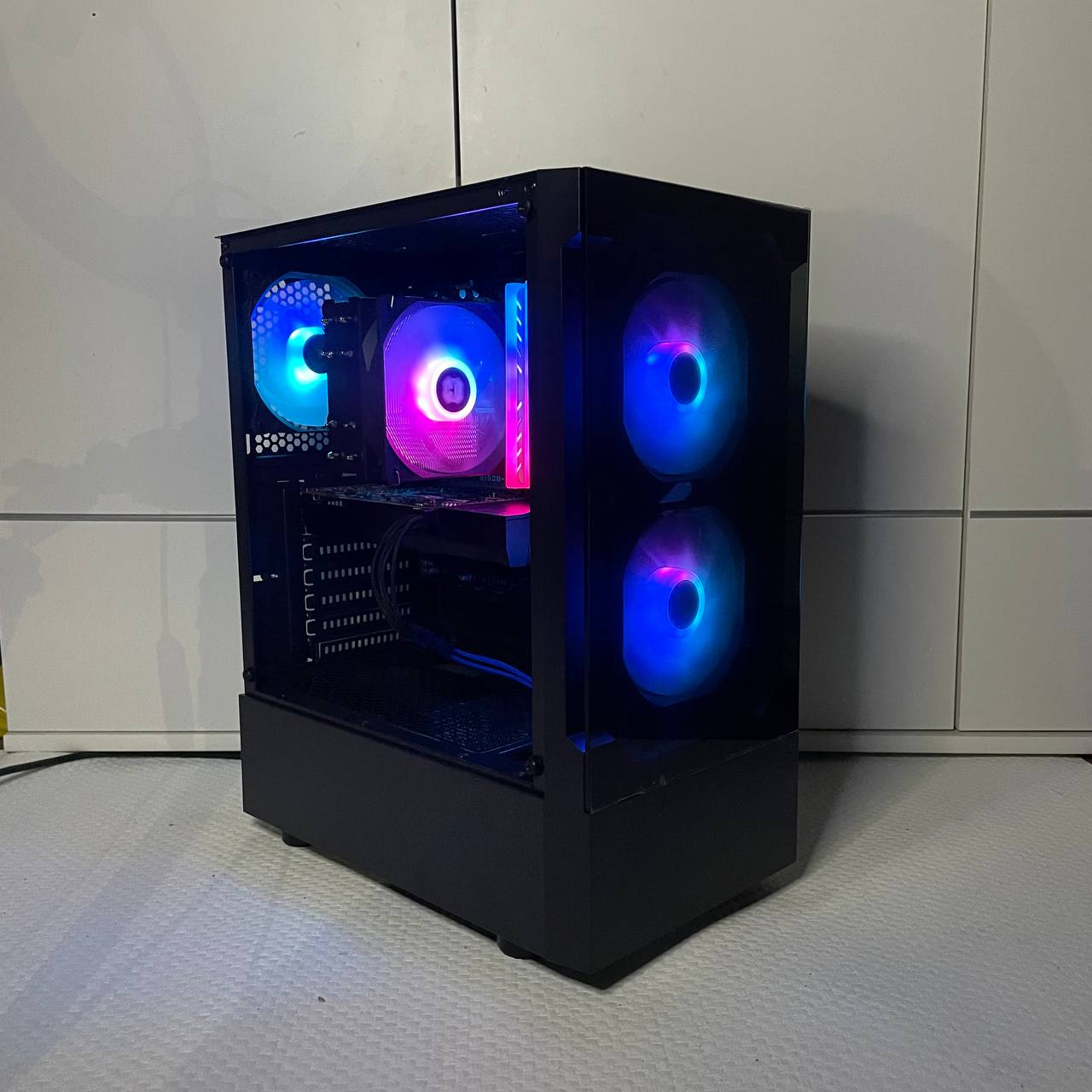 Gaming Pc - Ryzen 5 5500 - RTX 2060 SUPER - 16GB RAM - SSD