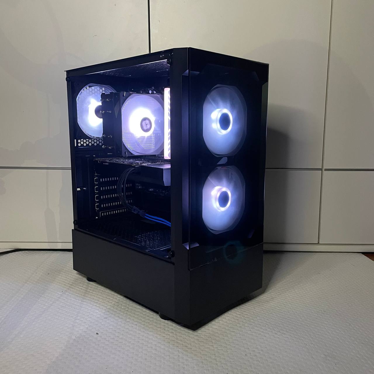 Gaming Pc - Ryzen 5 5500 - RX 5700XT - 16GB RAM - SSD - Garantie