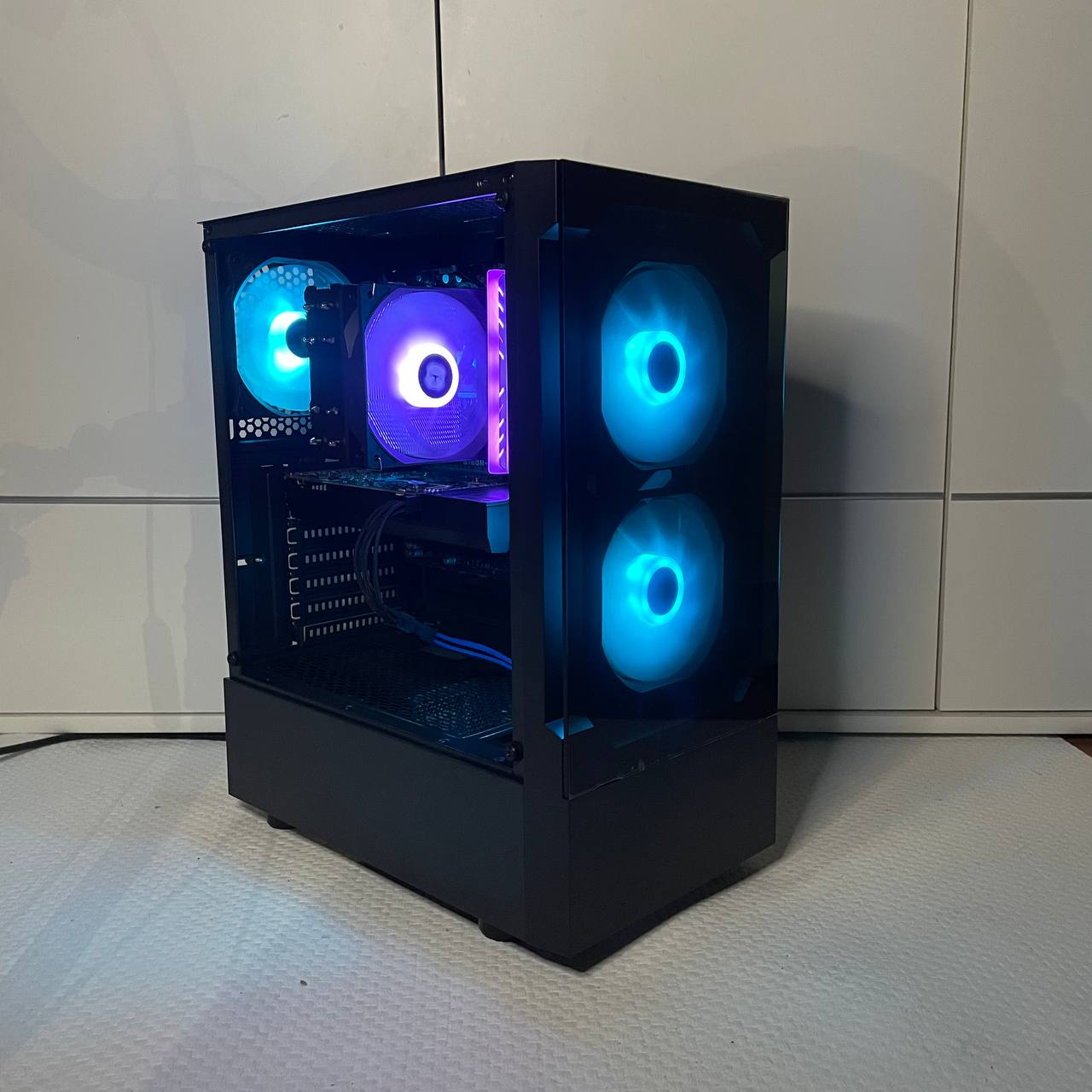 Pro Gaming Pc - RTX 3060 12GB - Ryzen 7 - 16GB RAM - SSD-Garantie