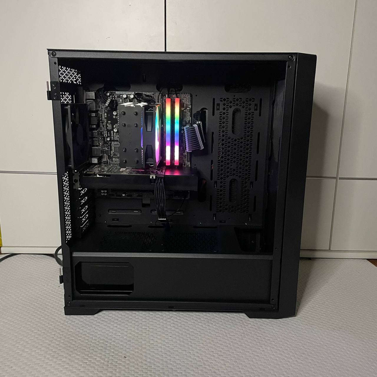 Gaming Pc - RTX 3070 - Ryzen 5 5600X - 16GB RAM - SSD - Garantie