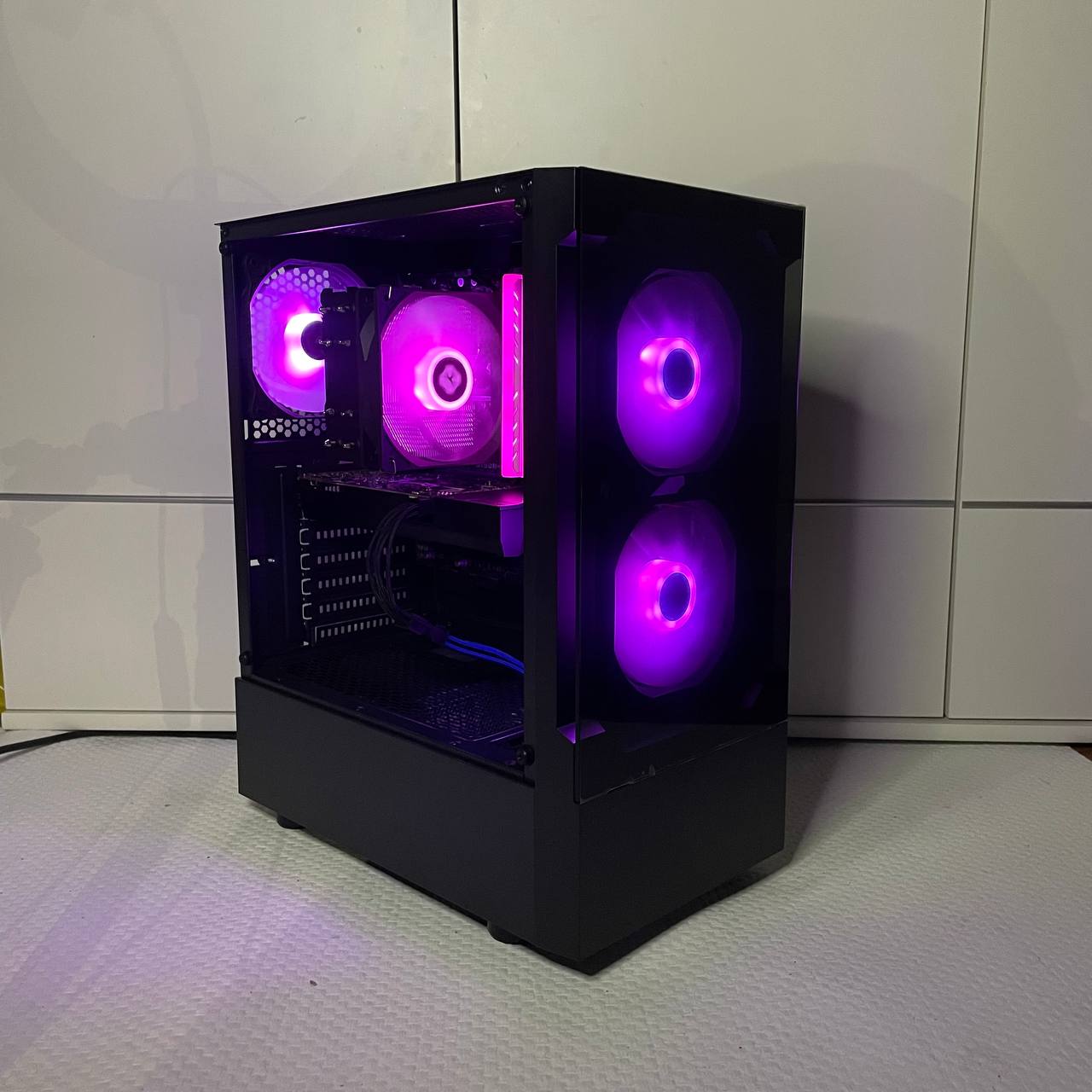 Pro Gaming Pc - RTX 3060 12GB - Ryzen 7 - 16GB RAM - SSD-Garantie