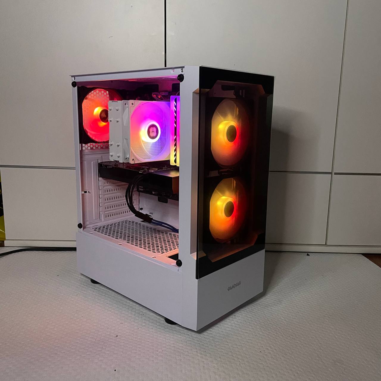 Gaming Pc - Ryzen 5 5500 - RTX 2060 SUPER - 16GB RAM - SSD