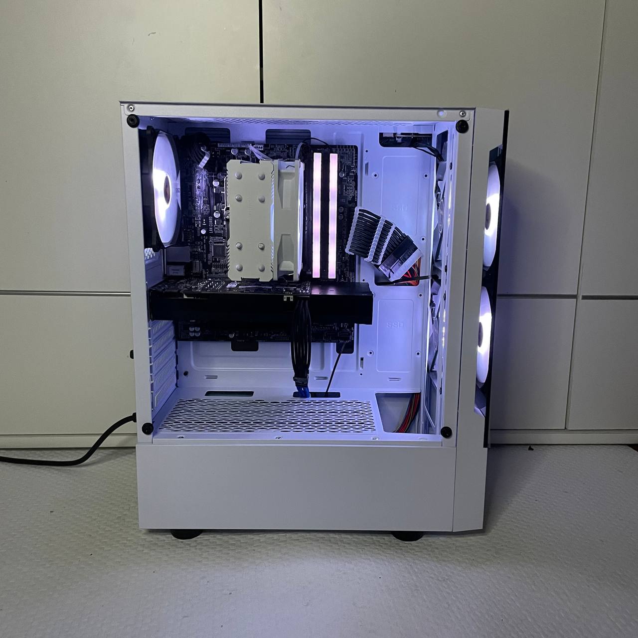 Gaming Pc - Ryzen 5 5500 - RX 5700XT - 16GB RAM - SSD - Garantie
