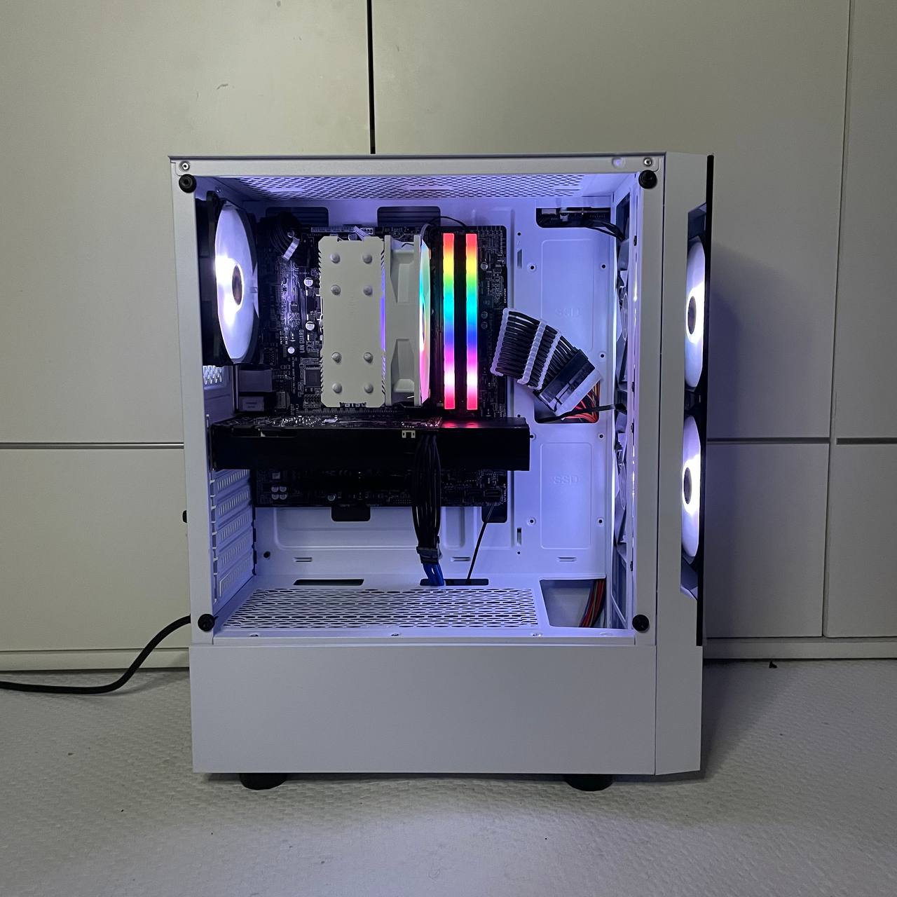 Gaming Pc - Ryzen 5 5500 - RTX 2060 SUPER - 16GB RAM - SSD
